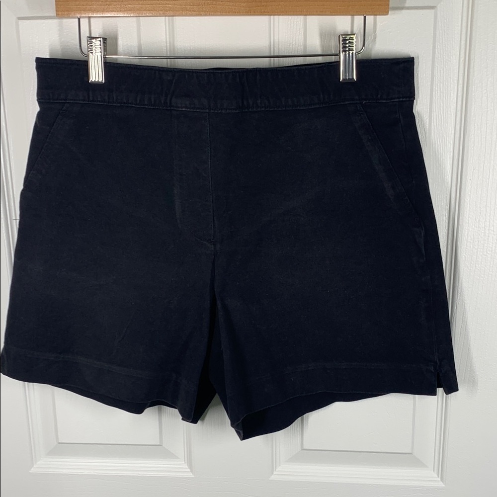 Spanx black pull on shorts size medium